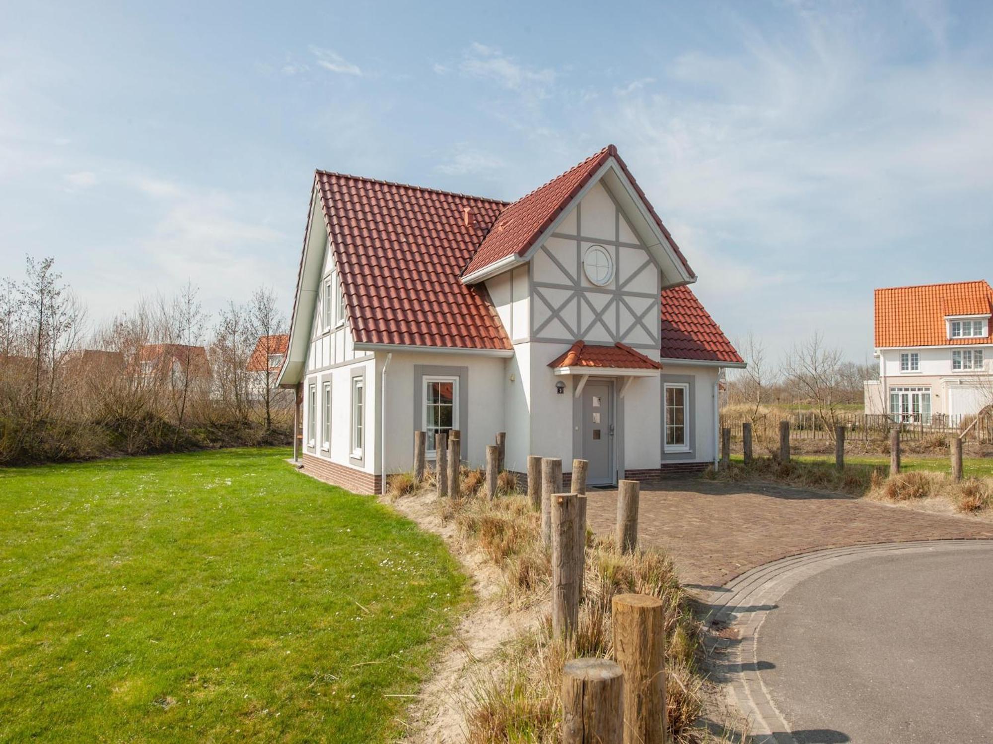 Restyled With Infrared Sauna Near Sea Villa